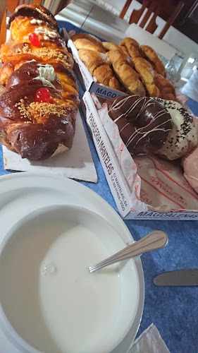 Fotografia tomada fuera de Panadería Mantelas - Panadería en Vigo, Pontevedra