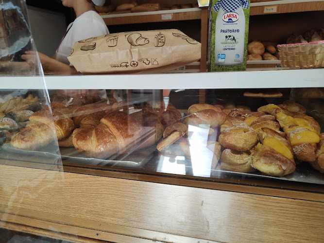 Fotografia tomada fuera de Confitería La Flor - Pastelería en Vigo, Pontevedra