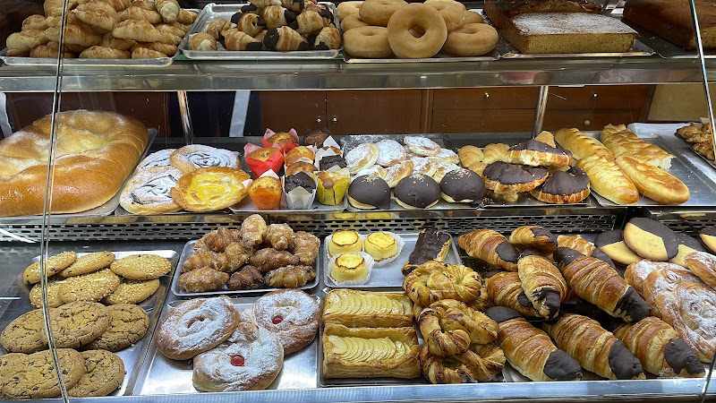 Fotografia tomada fuera de Pastisseria Biel - Pastisseria en Teià, Barcelona