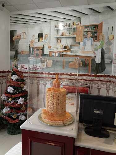 Fotografia tomada fuera de Pastelería La Flor de Rute - Pastelería en Rute, Córdoba