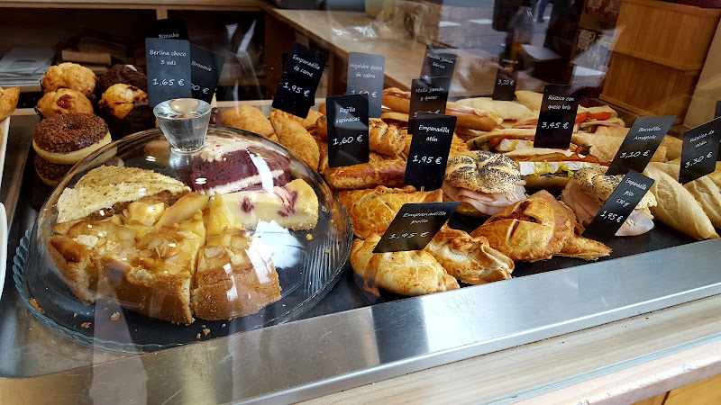 Fotografia tomada fuera de Panaria - cafeterías en Madrid, Madrid