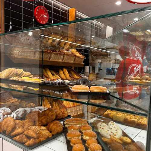Fotografia tomada fuera de Cafetería Panadería José María - cafeterías en Benicàssim, Castellón
