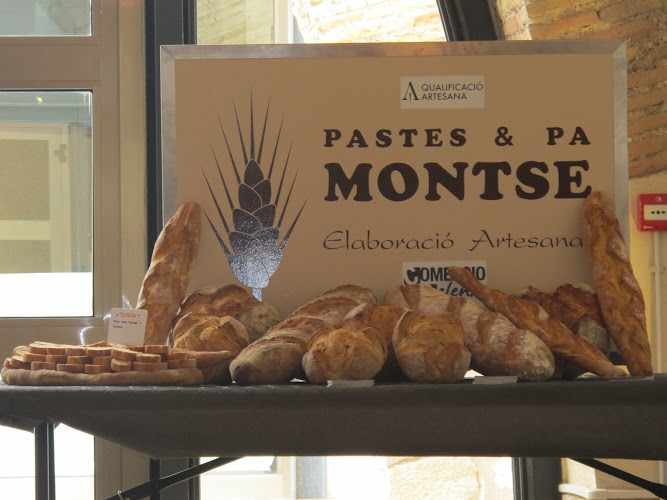 Fotografia tomada fuera de Panadería Montse - Panadería en Benicarló, Castellón