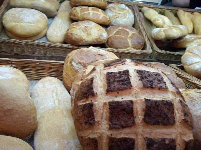 Fotografia tomada fuera de Forn les Eres - Pastelería en Benaguasil, Valencia