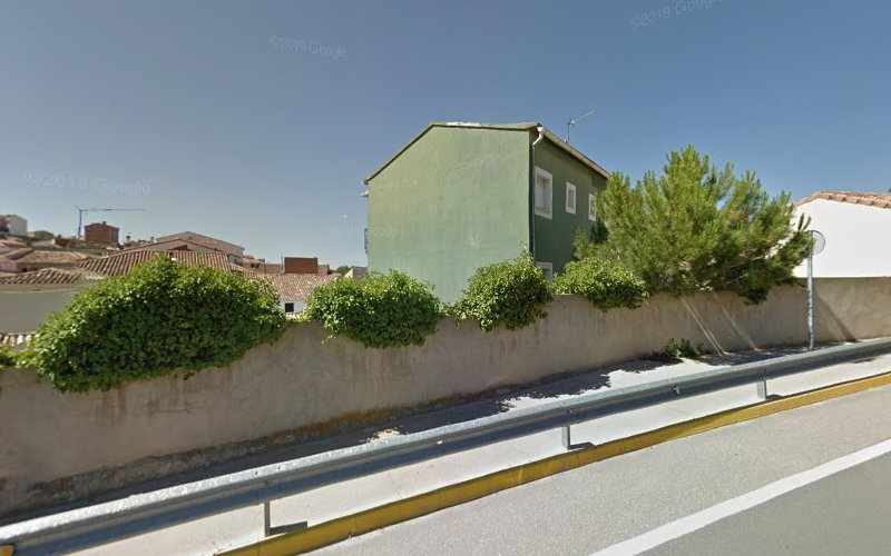 Fotografia tomada fuera de Panadería Cafetería Moreno Abalos - cafeterías en Carboneras de Guadazaón, Cuenca