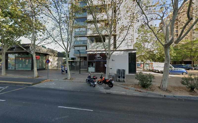 Fotografia tomada fuera de Panaderia Cafeteria - Panadería en Zaragoza, Zaragoza