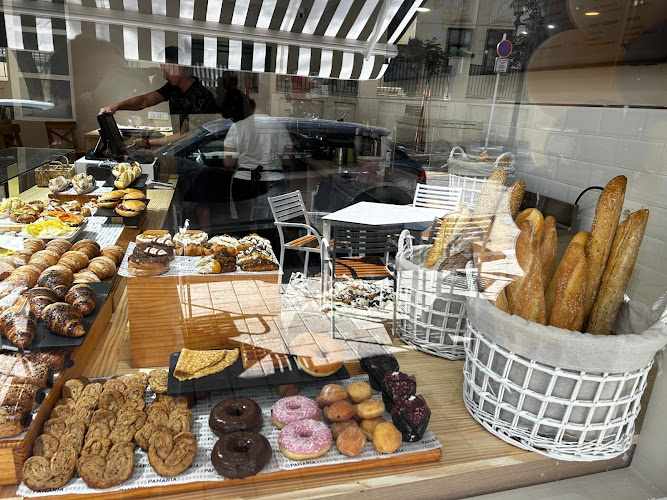 Fotografia tomada fuera de Panaria - cafeterías en Paterna, Valencia