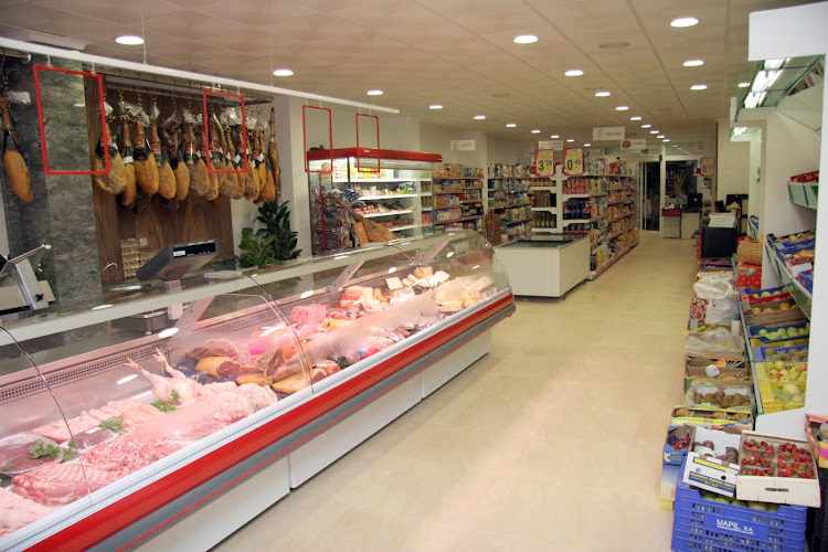 Fotografia tomada fuera de Ca Pacales Gourmet - Supermercado en L'Alqueria d'Asnar, Alicante