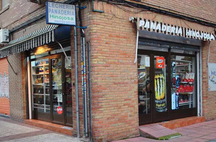Fotografia tomada fuera de fruteria panaderia sin gluten hinojosa - Tienda de alimentación en Granada, Granada