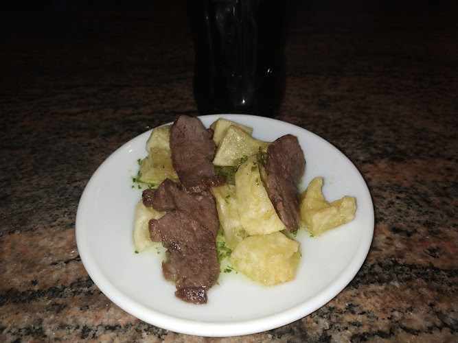 Fotografia tomada fuera de Café Bar El Bodegón - restaurantes en Hinojosa del Duque, Córdoba