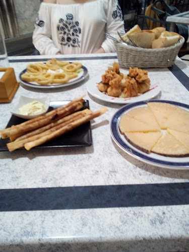 Fotografia tomada fuera de Cafetería La Peña Café y Tapas - cafeterías en Hinojosa del Duque, Córdoba