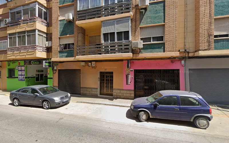 Fotografia tomada fuera de Horno - Cafetería Rosa - Panadería en Llíria, Valencia