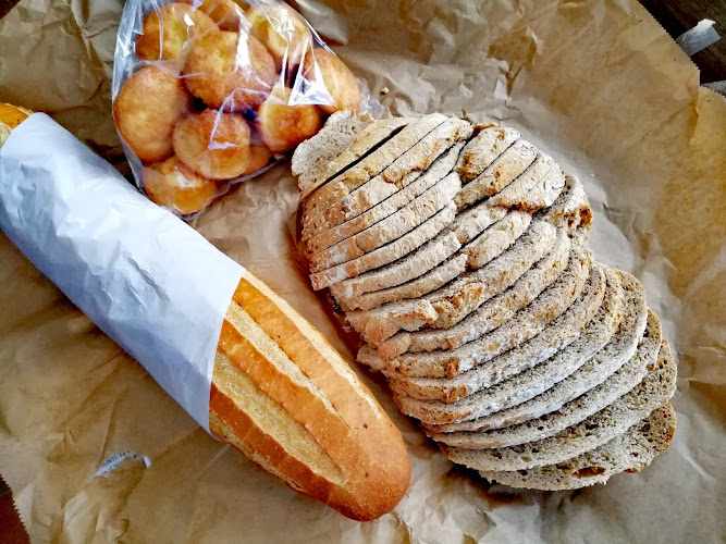 Fotografia tomada fuera de Pan de Abárzuza. - Panadería en Abárzuza, Navarra