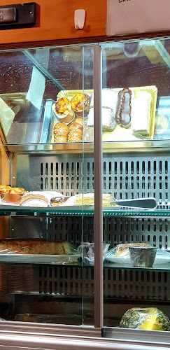 Fotografia tomada fuera de Horno duque de San pedro - bares en Láchar, Granada