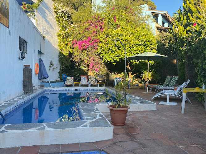 Fotografia tomada fuera de Hotel Restaurante Bandolero - hoteles en Júzcar, Málaga