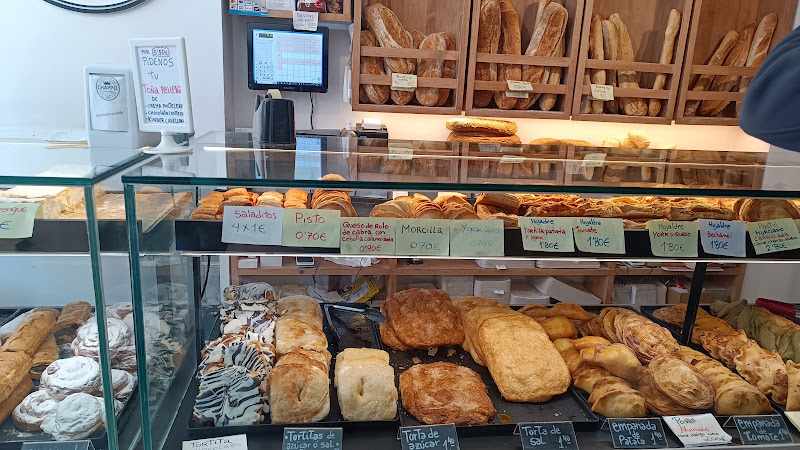 Fotografia tomada fuera de Pastelería Chappó - Pastelería en Yecla, Murcia