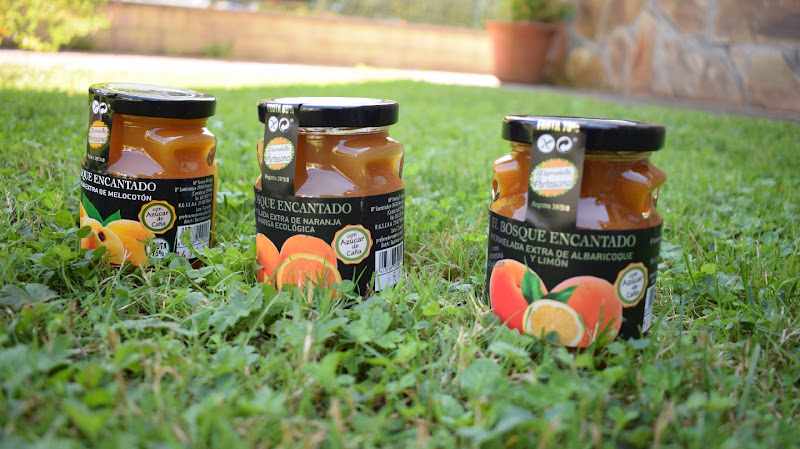 Fotografia tomada fuera de Mermeladas el Bosque Encantado - Tienda de alimentos naturales en Liendo, Cantabria