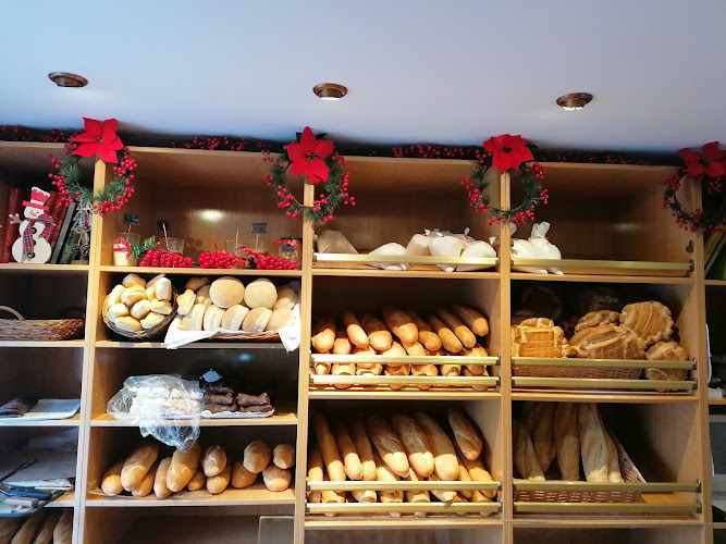 Fotografia tomada fuera de Panadería de la Cruz - Panadería en Tordesillas, Valladolid