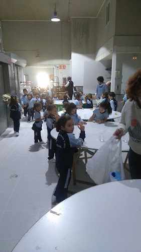 Fotografia tomada fuera de Horno Nazaret - Panadería en Conil de la Frontera, Cádiz