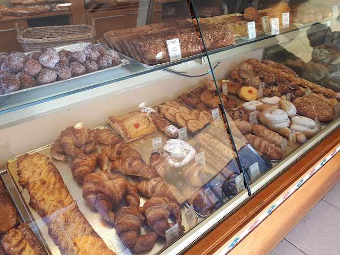 Fotografia tomada fuera de O'PAN - Panadería en Castellar del Vallès, Barcelona