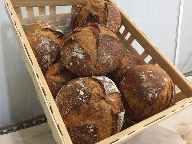 Fotografia tomada fuera de Pan da Moa ~ Cruceiro da Coruña - Panadería en Santiago de Compostela, A Coruña