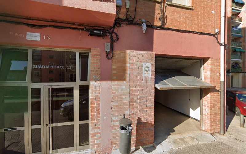 Fotografia tomada fuera de Panadería Pastelería Rivas - Panadería en Terrassa, Barcelona