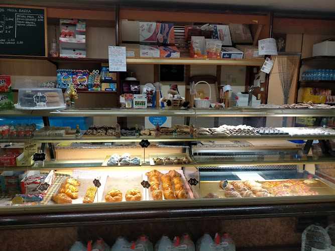 Fotografia tomada fuera de Forn de pa Can Boada - Panadería en Terrassa, Barcelona