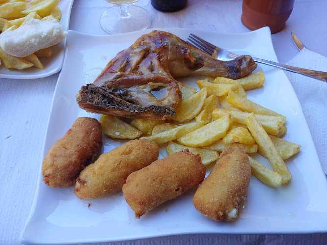 Fotografia tomada fuera de Bar Francis - bares en Caspueñas, Guadalajara