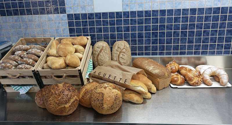 Fotografia tomada fuera de Panadería Artesanal EL Grano (Producción sin tienda física) - Panadería en Tegueste, Santa Cruz de Tenerife