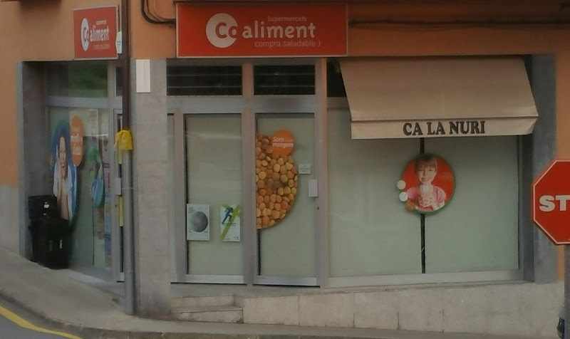 Fotografia tomada fuera de Ca la Nuri - Supermercat en Taradell, Barcelona
