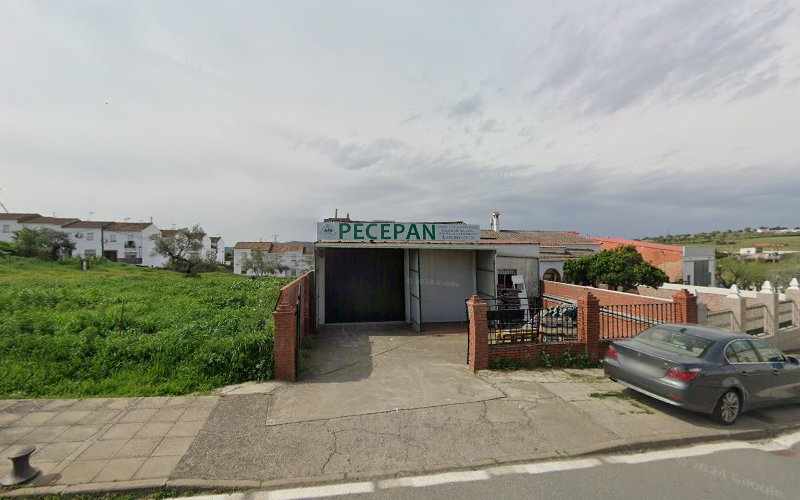 Fotografia tomada fuera de Pecepan C.B. - Panadería en Cumbres Mayores, Huelva