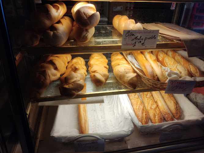 Fotografia tomada fuera de Pastelería Valentin - Pastelería en Jaraíz de la Vera, Cáceres