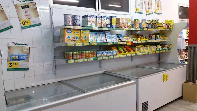 Fotografia tomada fuera de Coviran Almachar - Supermercado en Almáchar, Málaga