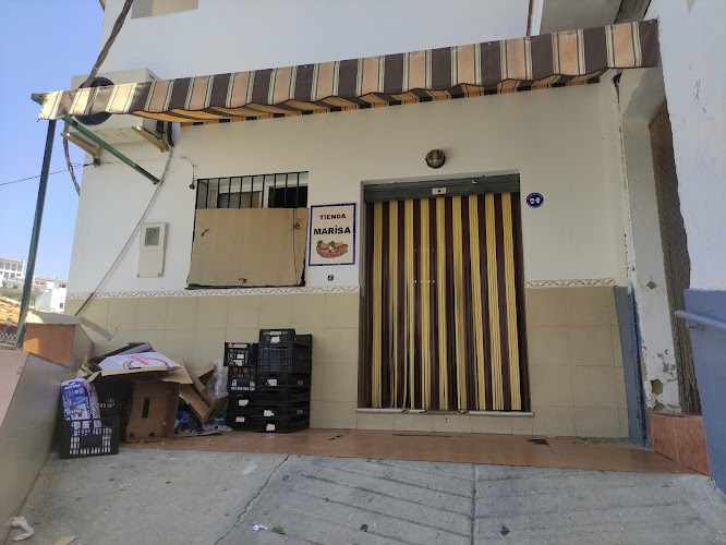 Fotografia tomada fuera de Tienda Marisa - Tienda de alimentación en Almáchar, Málaga