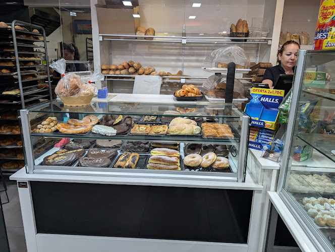 Fotografia tomada fuera de Alarcopan - Pastelería en Humanes de Madrid, Madrid