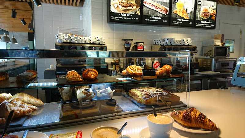 Fotografia tomada fuera de Área de Servicio Altube La Pausa - restaurantes en Altube, Álava