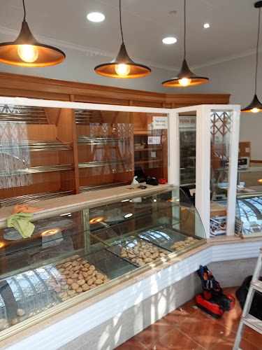 Fotografia tomada fuera de Horno Panaderia Gonzalez Prior - Panadería en Almenara, Castellón