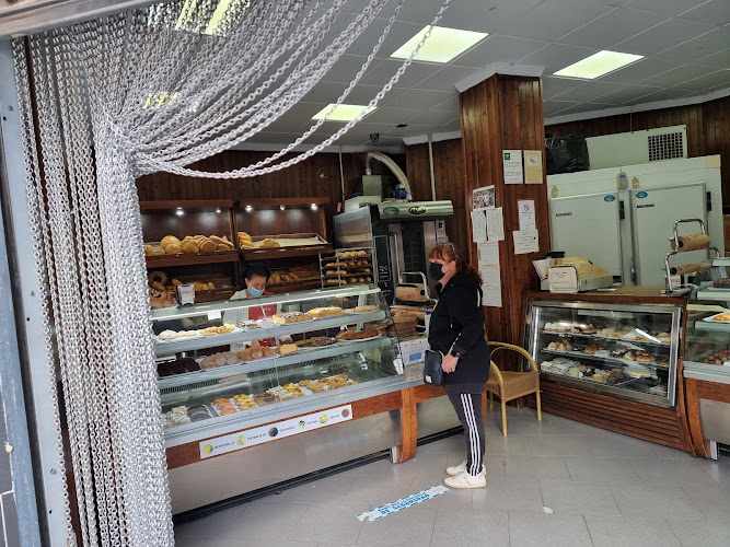 Fotografia tomada fuera de Panadería Salvador Torre Del Mar - Panadería en Torre del Mar, Málaga