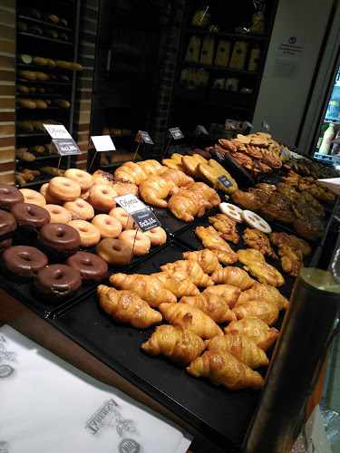 Fotografia tomada fuera de Panaderia Taberna - Panadería en Pamplona, Navarra