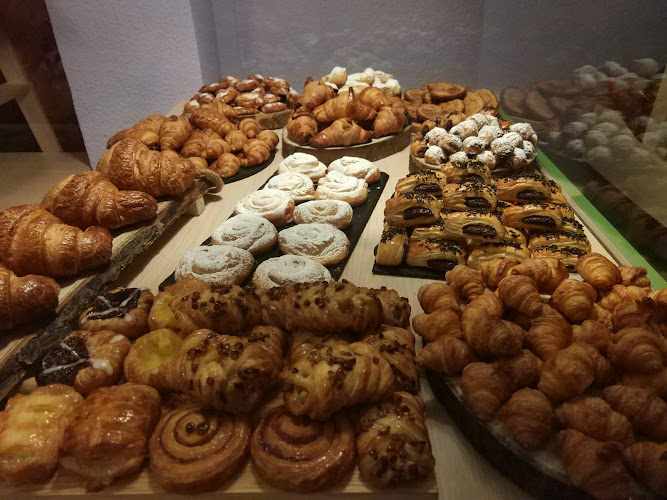 Fotografia tomada fuera de Panadería Mundo Dulce - Panadería en Elche, Alicante