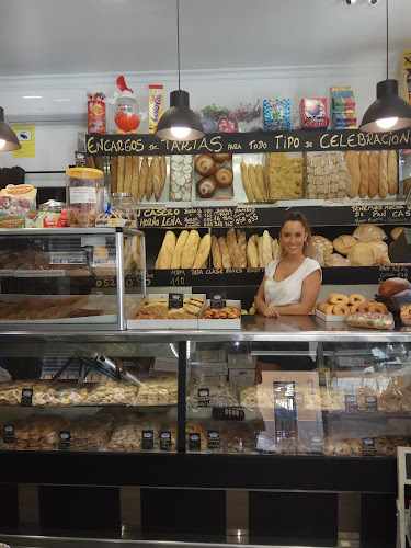 Fotografia tomada fuera de Panadería Sierra Nevada I - Forn de pa en Elche, Alicante