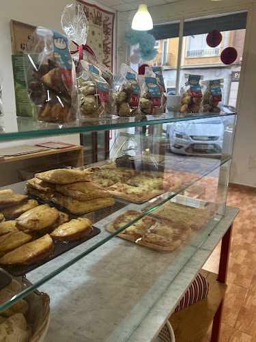 Fotografia tomada fuera de El Pa del Cel - Panadería en Elche, Alicante
