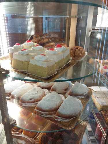 Fotografia tomada fuera de El Horno de Raquel - Panadería en Elche, Alicante