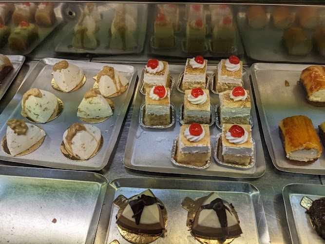 Fotografia tomada fuera de San Agustín - Pastelería en Elche, Alicante