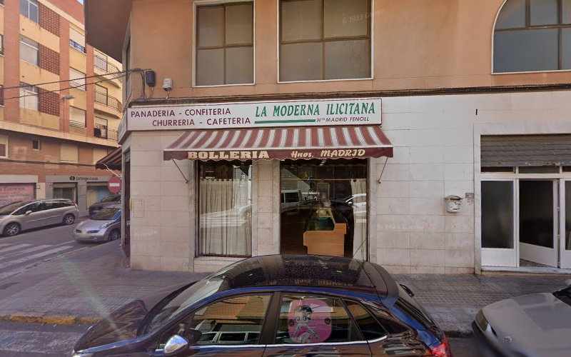 Fotografia tomada fuera de La Moderna Ilicitana - Forn de pa en Elche, Alicante