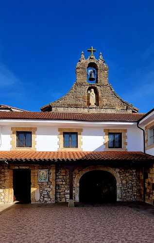 Fotografia tomada fuera de Repostería Fina (Hermanas Clarisas) - Convento en Cubas, Cantabria