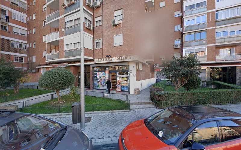 Fotografia tomada fuera de Panadería - Bollería Alimentación - Panadería en Madrid, Madrid