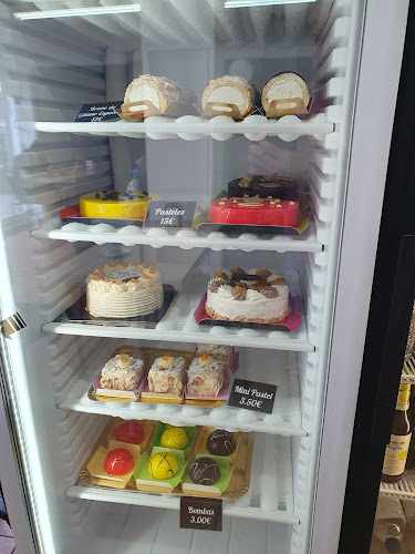 Fotografia tomada fuera de Panadería Mar de Trigo - Forn de pa en Badalona, Barcelona