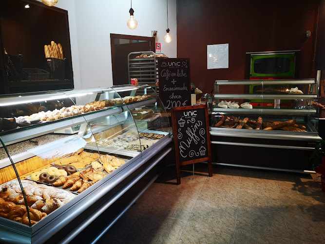 Fotografia tomada fuera de Forn Ana y Eli - Forn de pa en Badalona, Barcelona
