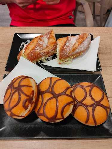 Fotografia tomada fuera de Granier - Panadería en Badalona, Barcelona